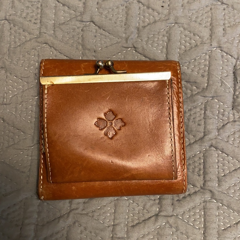 Patricia Nash Wallet - Picture 4 of 4